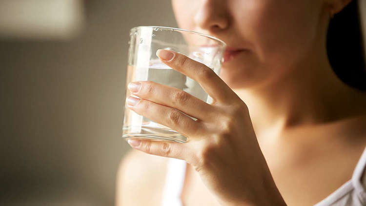 Why you Should not drink water after meals? 